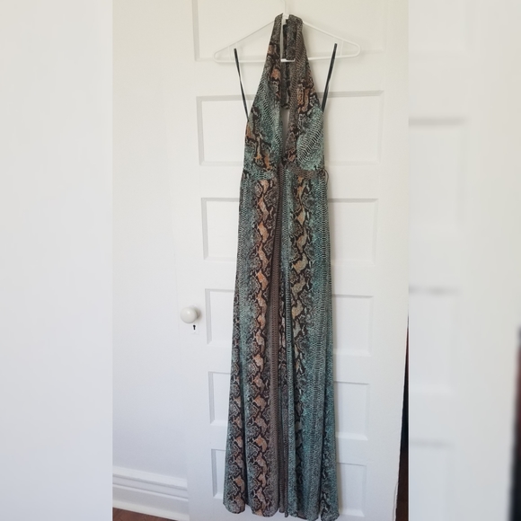 SALE 🖤2 for 80🖤Marciano Python Print Jumpsuit - Picture 3 of 6